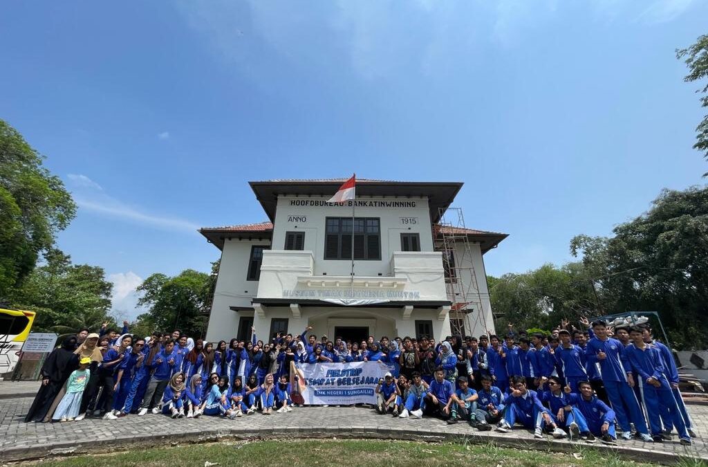 SMK Negeri 1 Sungailiat Adakan Field Trip ke Kota Muntok